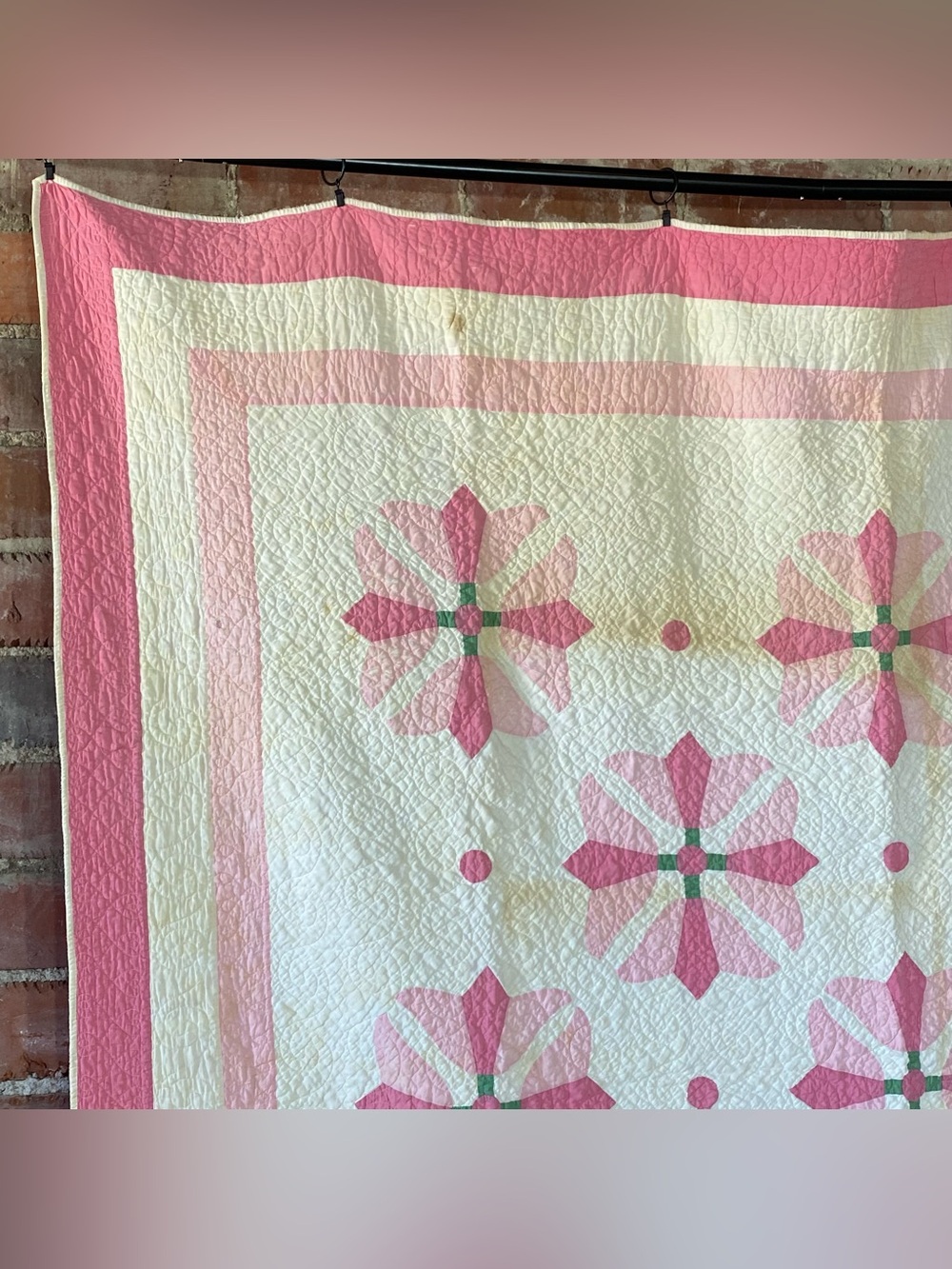 Vintage Appliqué Floral Cutter Quilt 78” x 82” - Picture 2 of 16